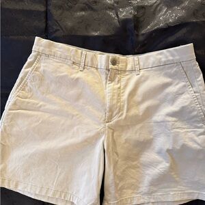 GAP Men’ Beige Khaki Shorts ~ 34” waist